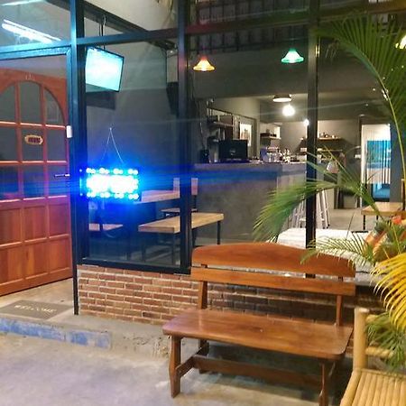 Juno Hostel Pai (Adults Only) מראה חיצוני תמונה